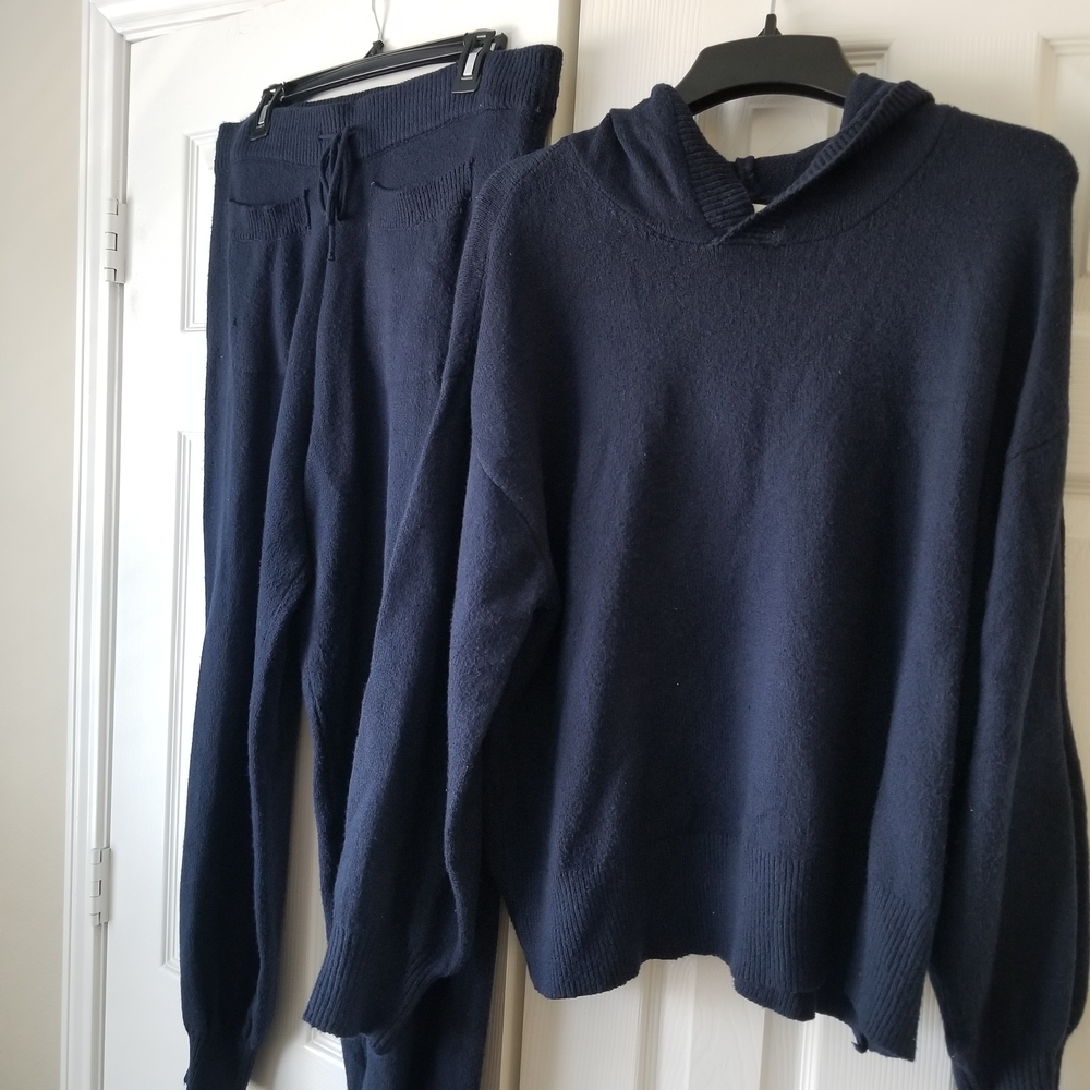 Navy Blue Women's Track Pants & Hoodie Set